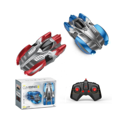 sienomis važiuojantis RC automobilis,